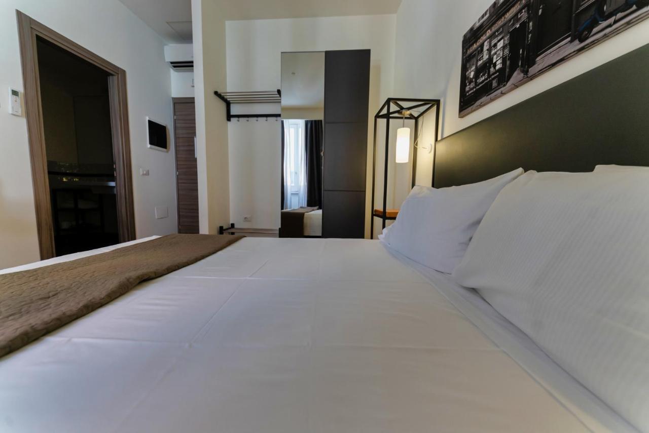 Double or Twin Room,1063525798:JPEG