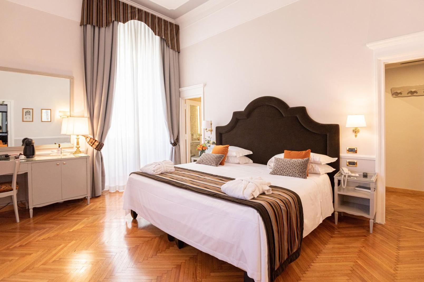 Deluxe Double or Twin Room