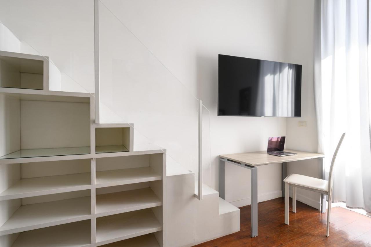 Deluxe Double or Twin Room with City View
