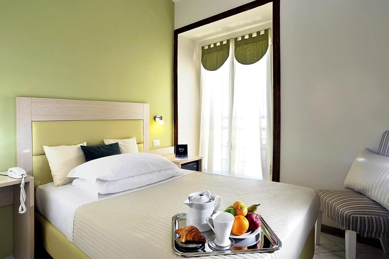 Double Room with French Bed