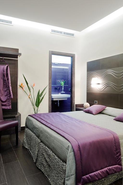 Small Double Room Separate Building