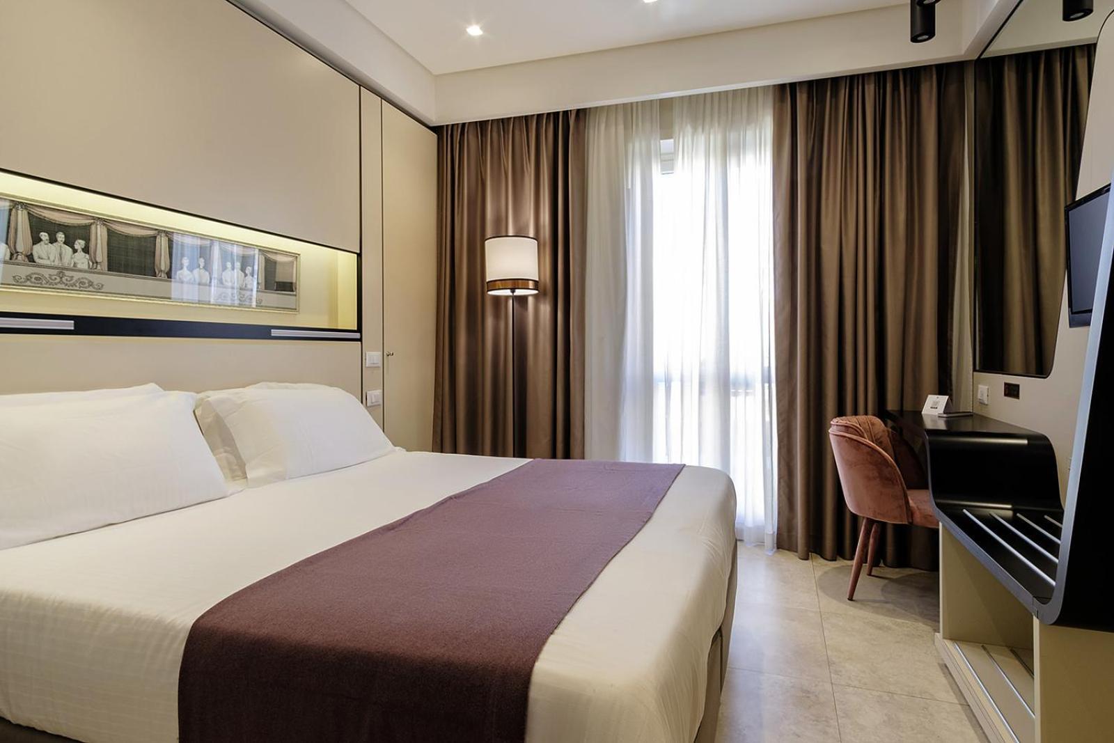 Superior Double or Twin Room with Balcony