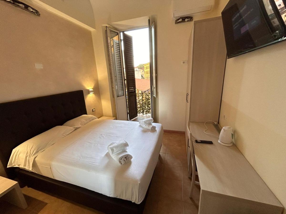 King Room with Balcony