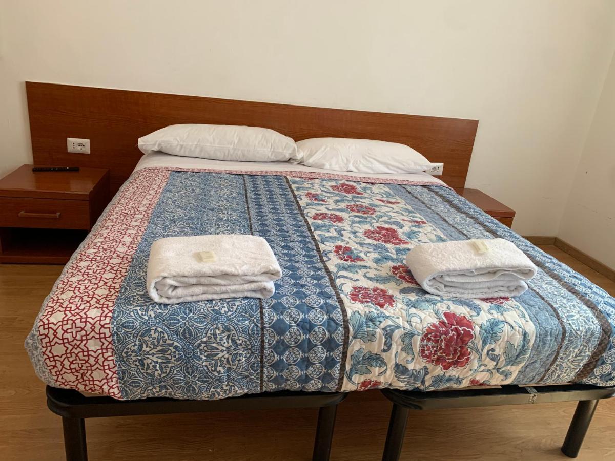 Quadruple Room with Shared Bathroom