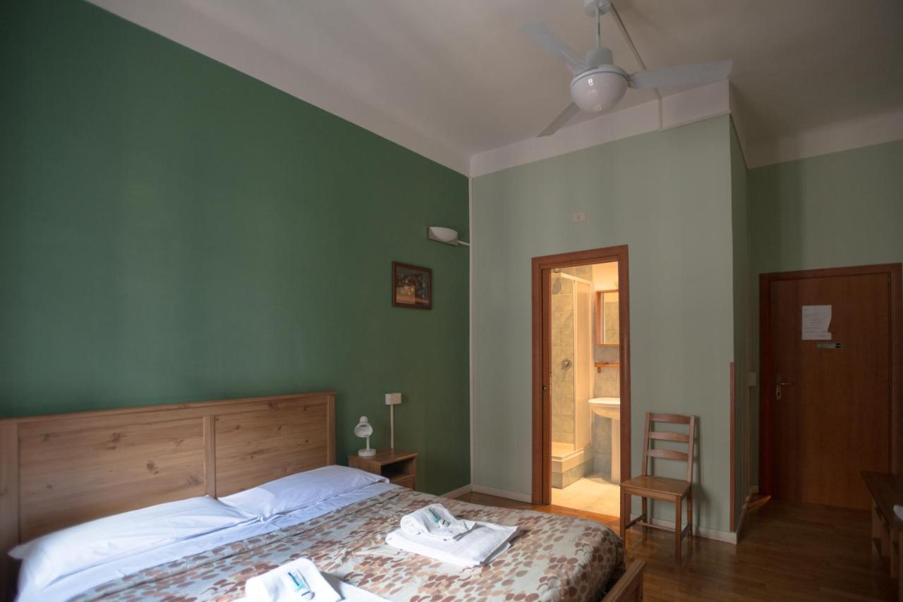 Quadruple Room with Private Bathroom
