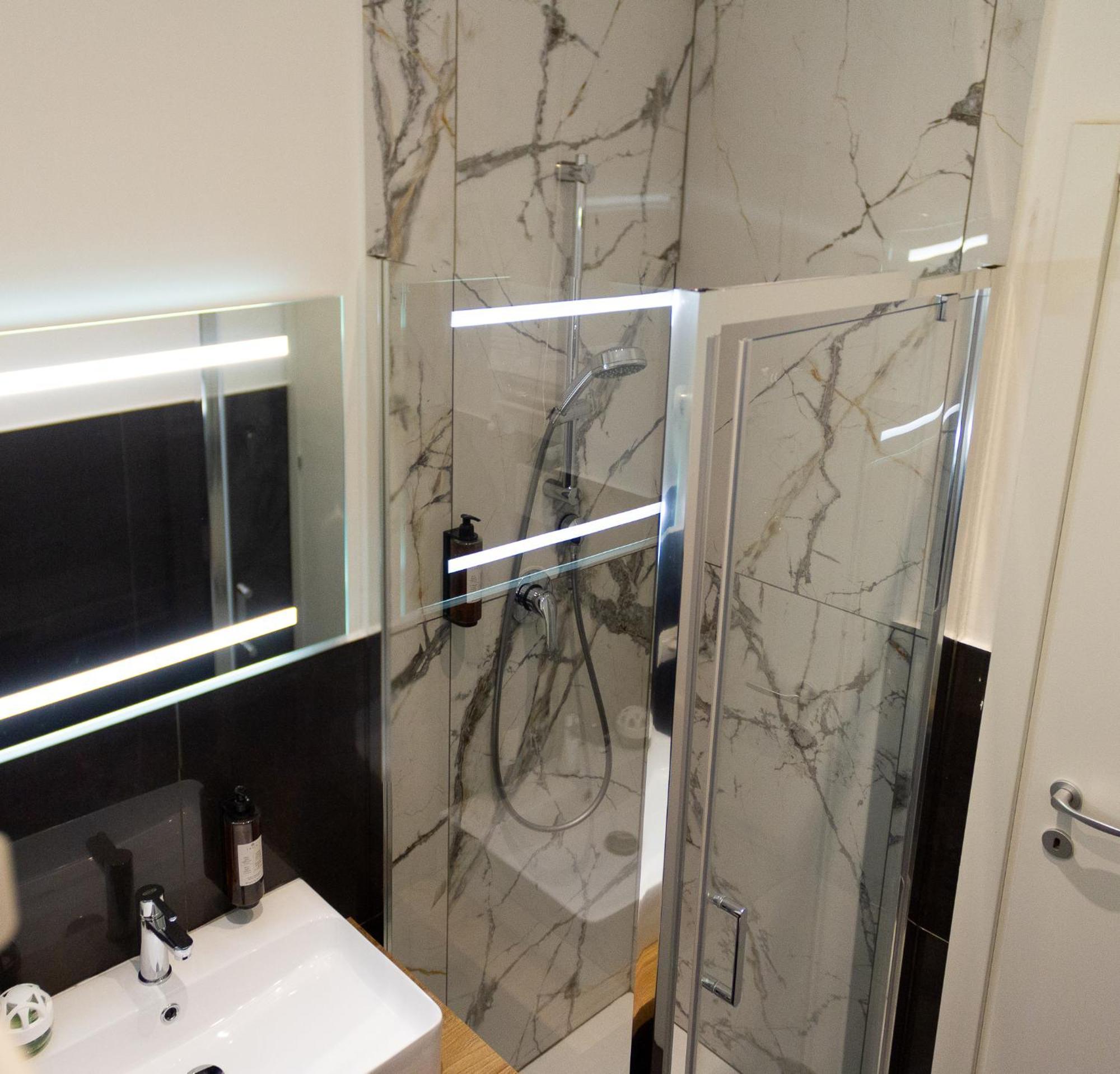 Deluxe Double or Twin Room with Balcony