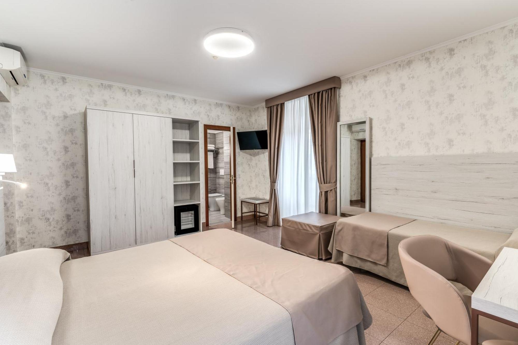 Superior Triple Room