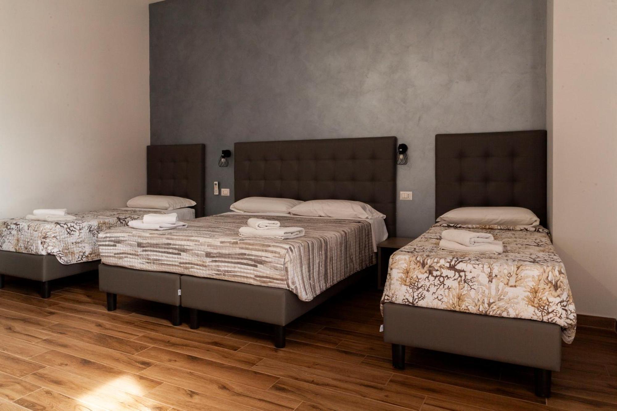 Deluxe Quadruple Room