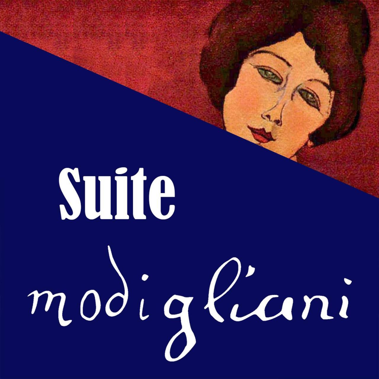 Deluxe Family Suite