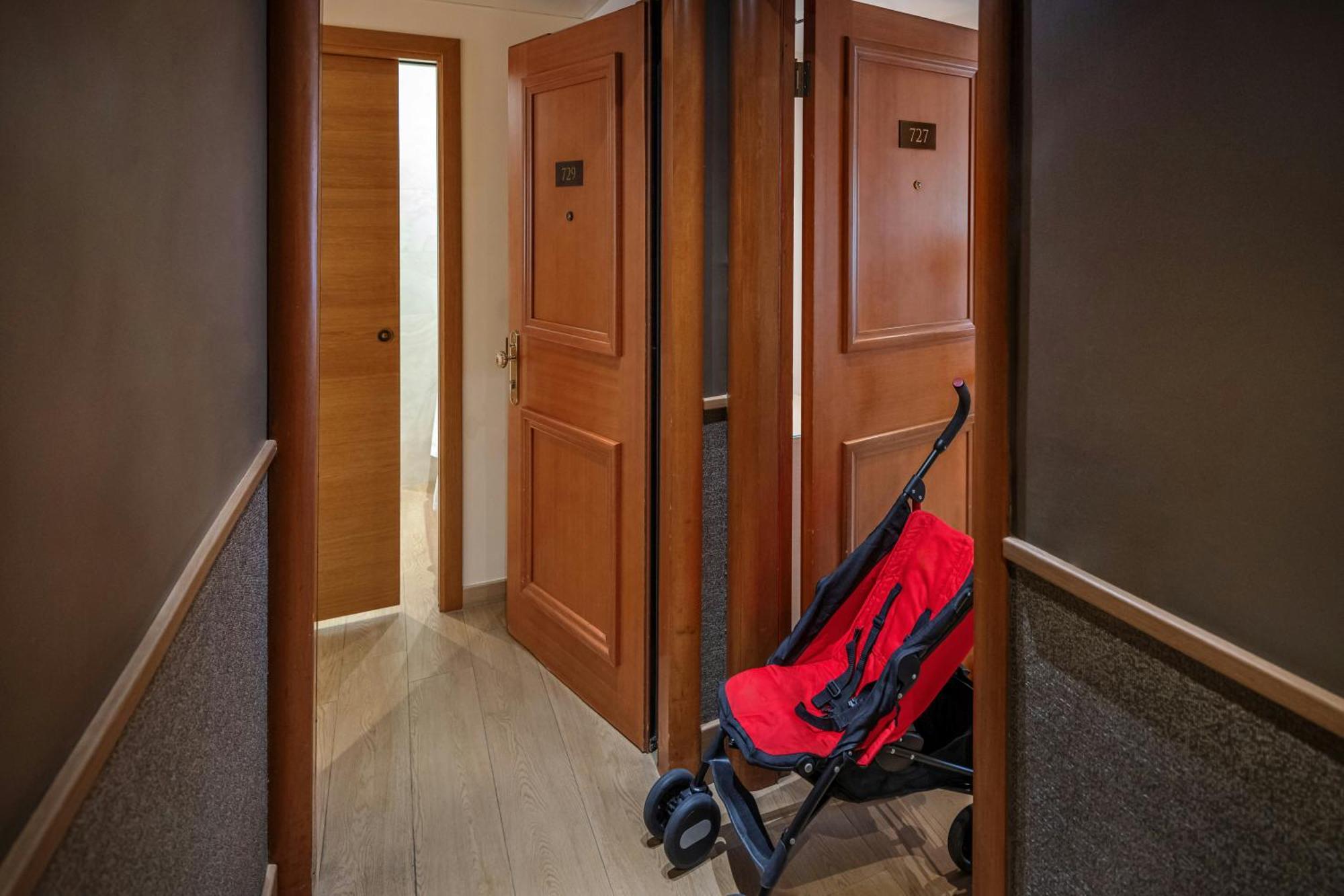 Two Connecting Double Rooms
