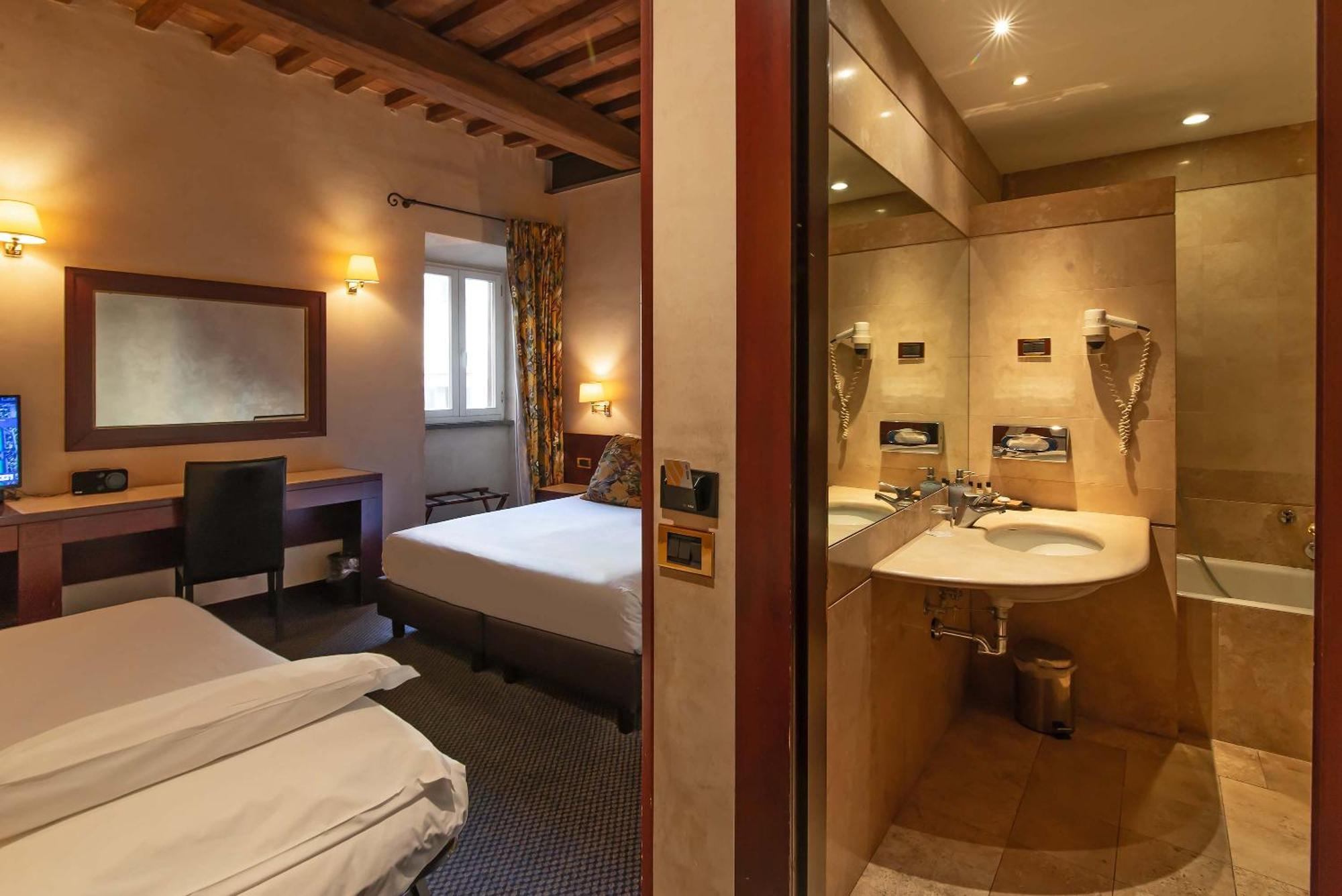 Standard Quadruple Room,1742609209:JPEG