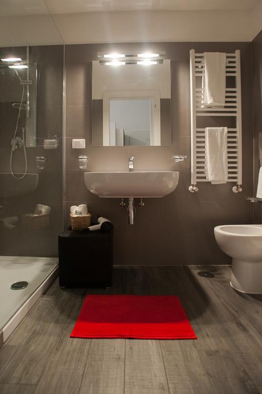 Triple Room Private Bathroom,398504784:JPEG
