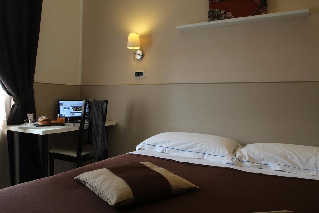 Standard Triple Room,1657158215:JPEG
