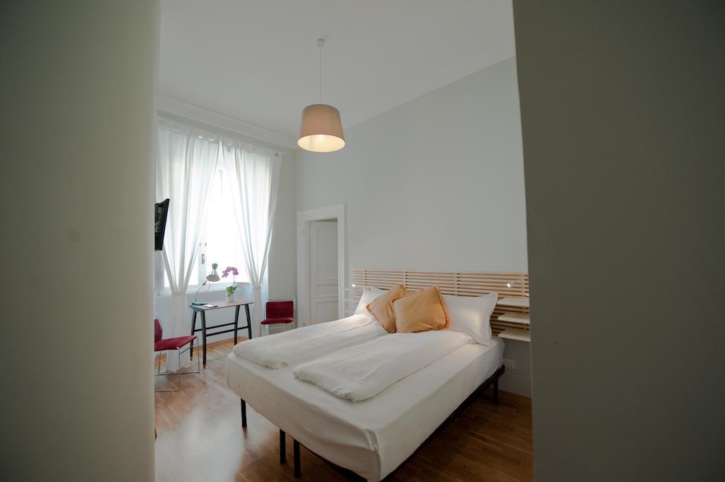 Suite with Kitchenette