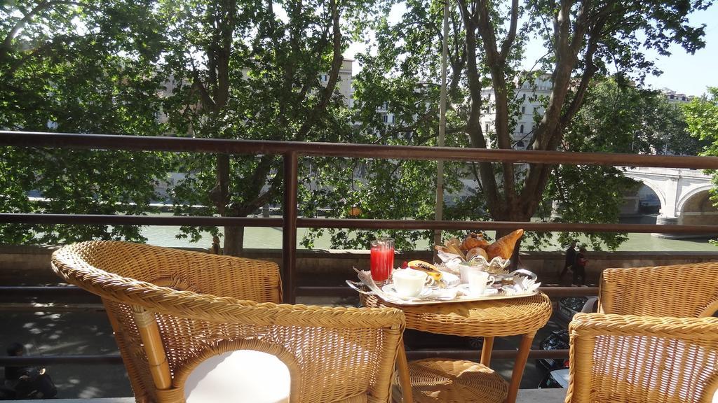 Superior Double Room with River View and Balcony -Separate Building
