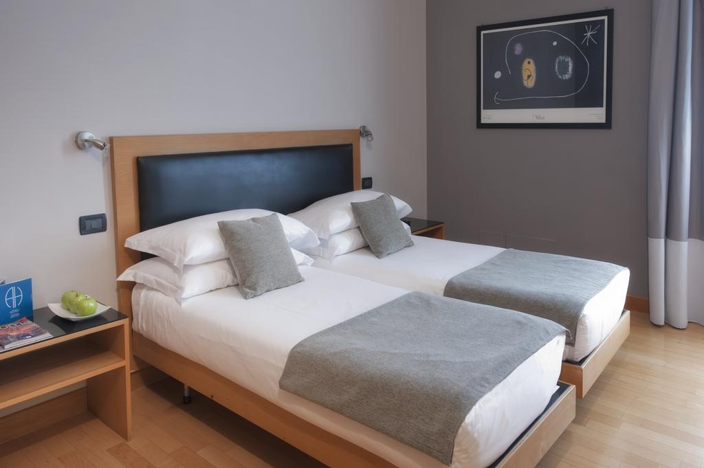 Standard Twin Room - Non-Smoking