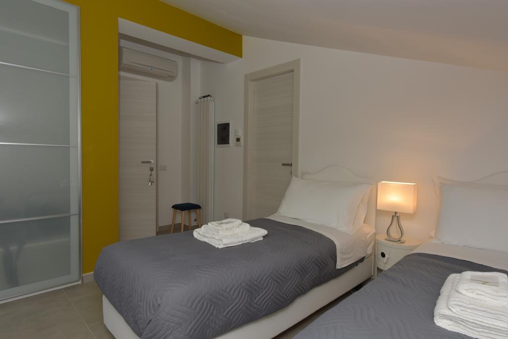 Single Room with Private Bathroom