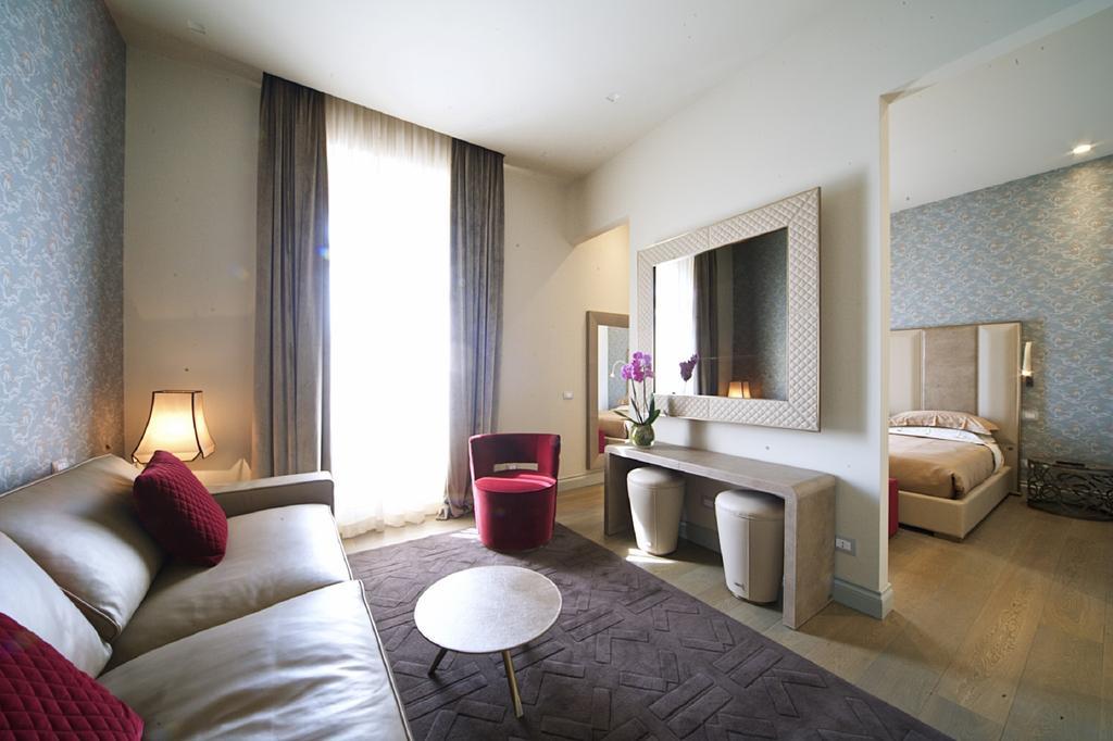 King Suite,1588302079:JPEG