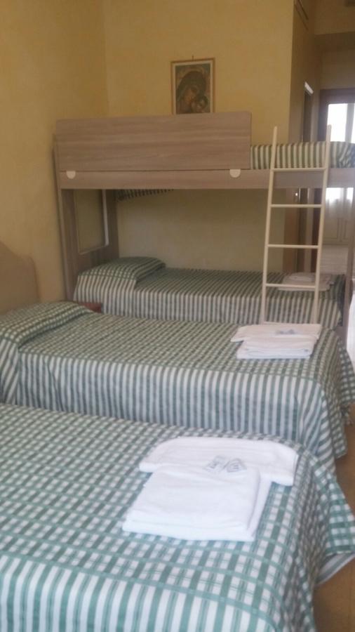 Economy Quadruple Room