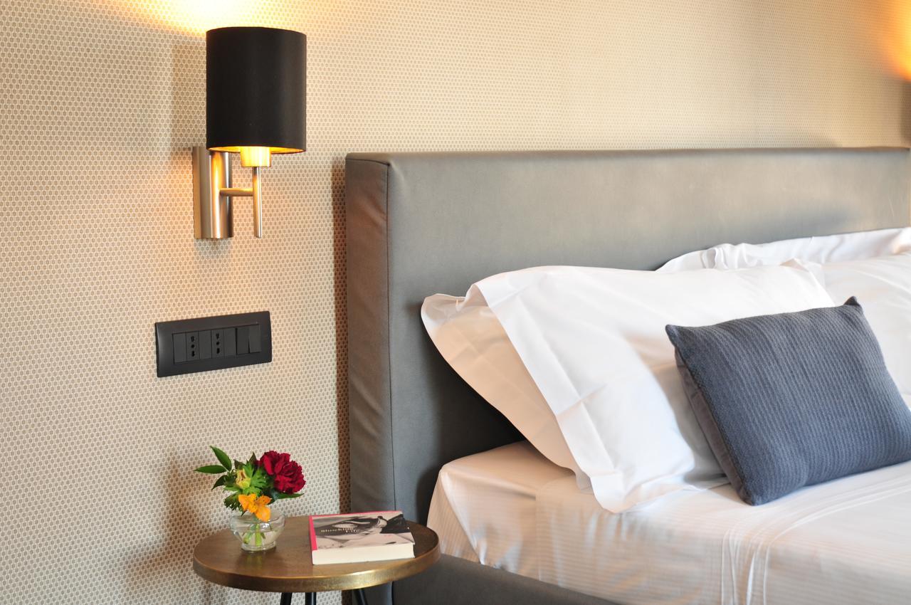 Deluxe Triple Room with City View