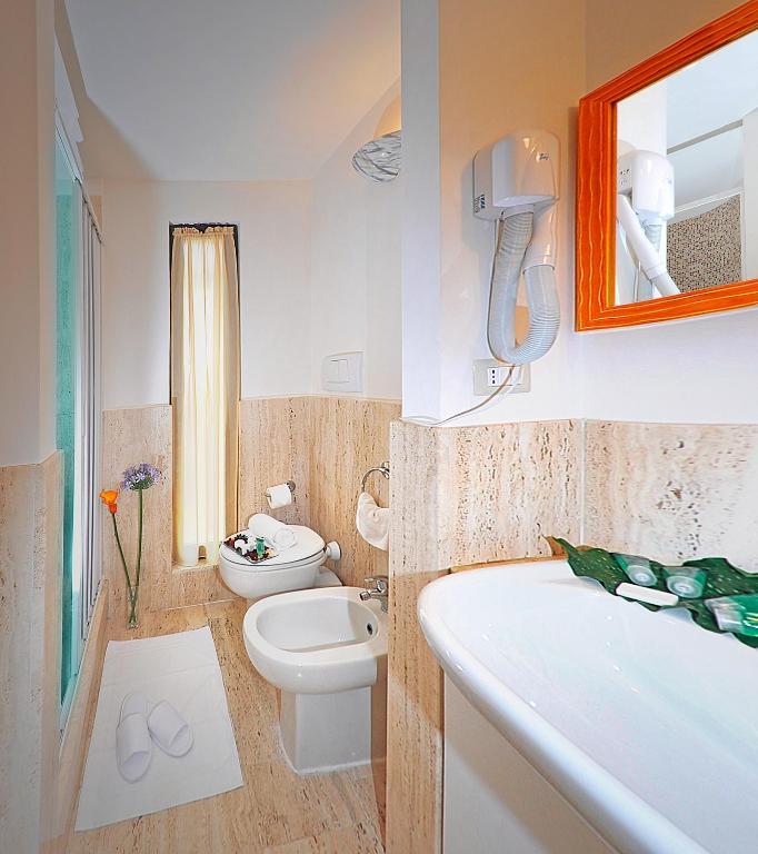 Comfort Double or Twin Room