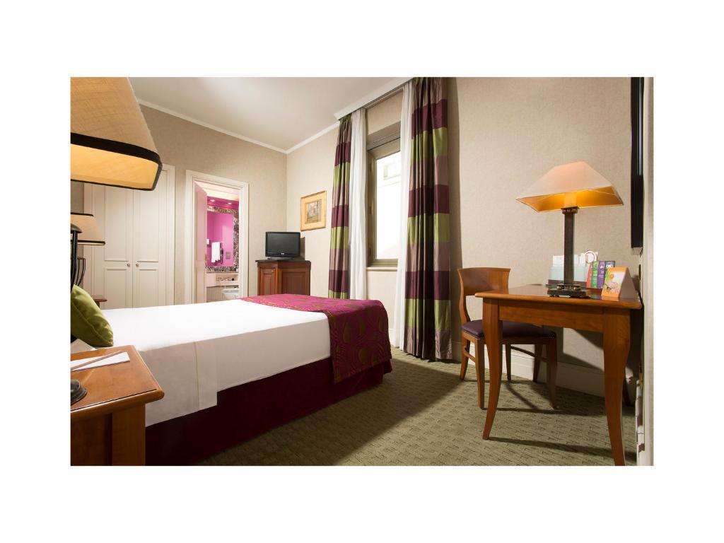Single Room,1589494608:JPEG