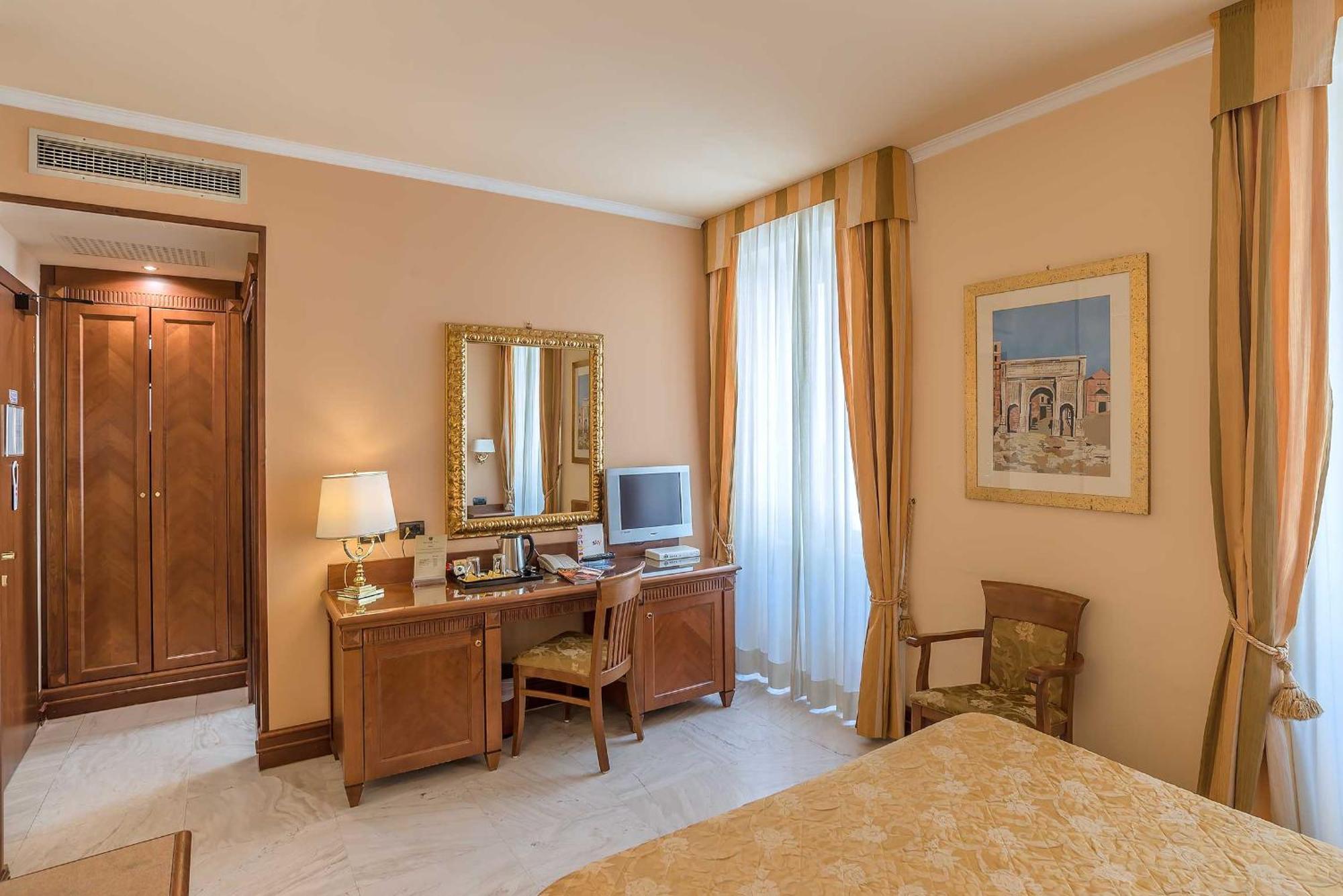 Standard Double Room,682346553:JPEG