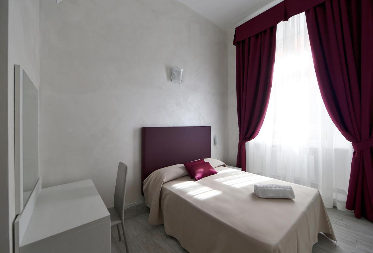 Single Room with Private Bathroom
