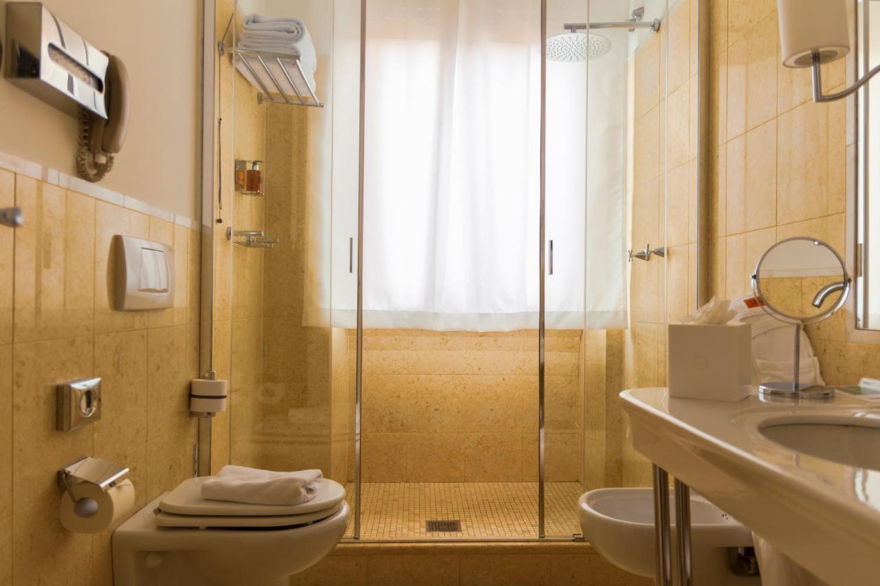 Deluxe Double or Twin Room Plus