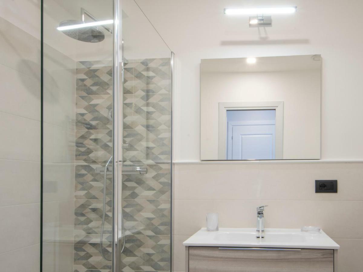 Deluxe Double Room with Bath