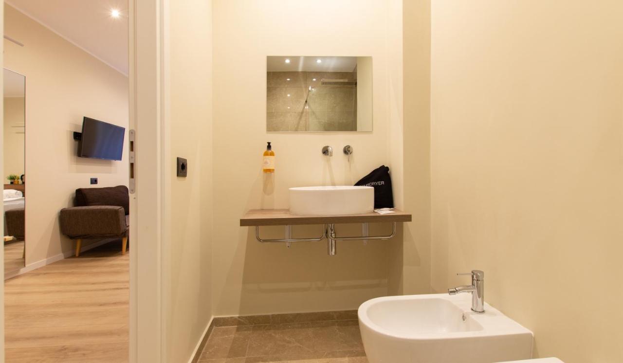 Triple Room,940663714:JPEG