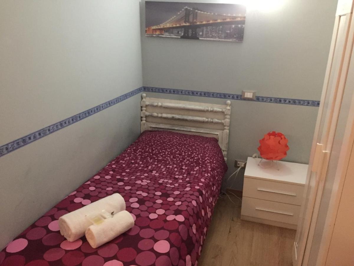 Single Room with Private Bathroom