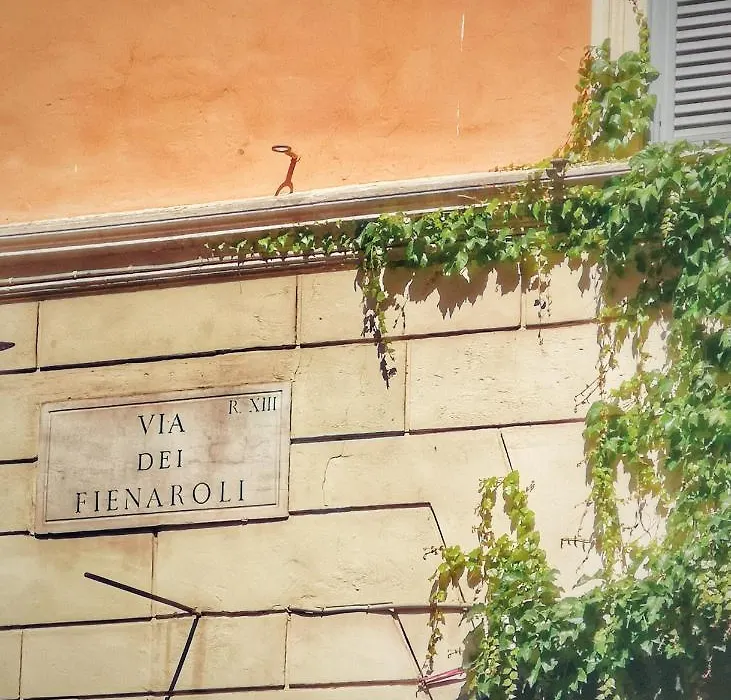 Trastevere Glasshouse-1