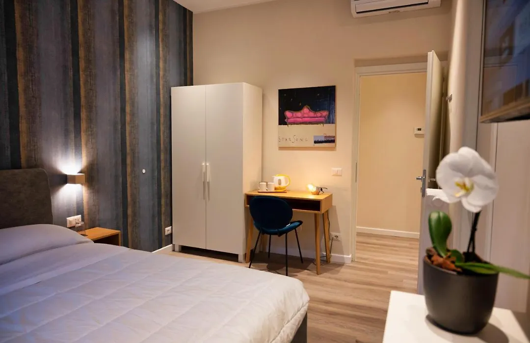 Design 18 Charming Rooms-1
