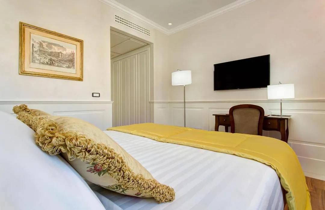 Hotel Degli Artisti-1