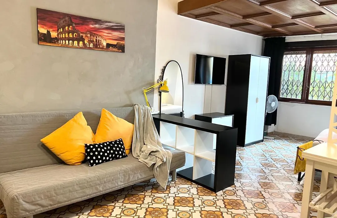 Aria Di Casa-1