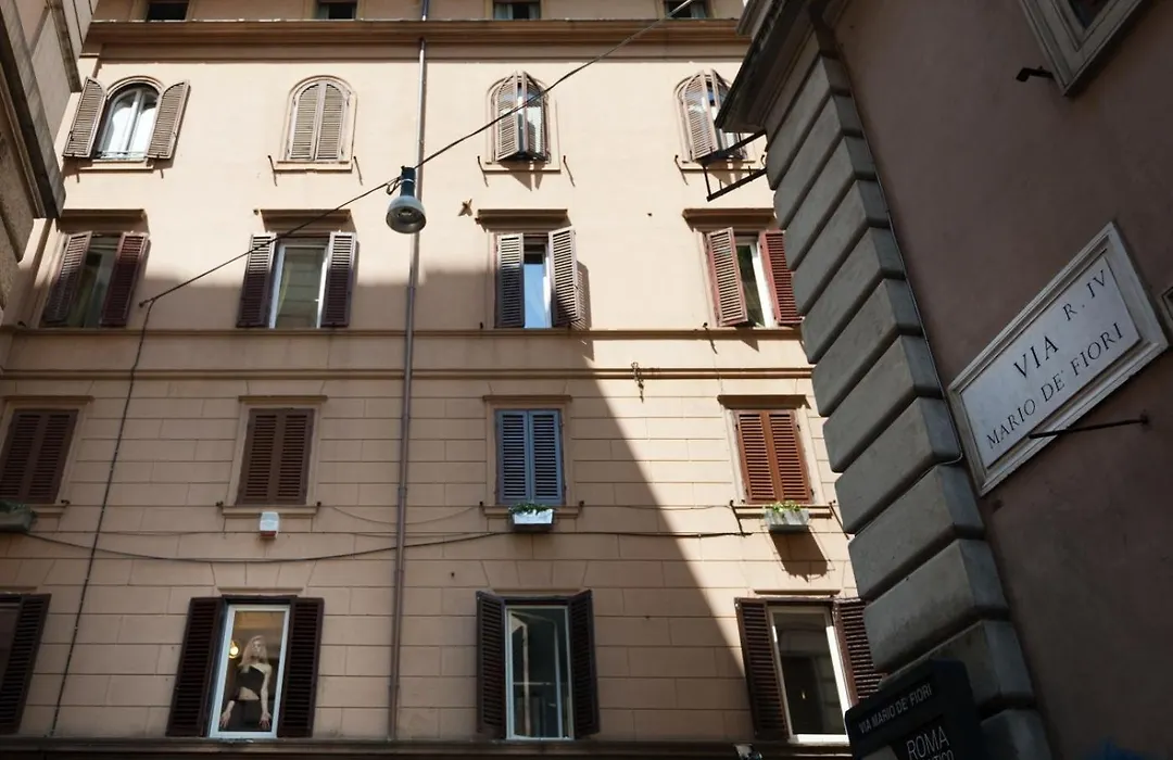 Irooms - Spanish Steps-1