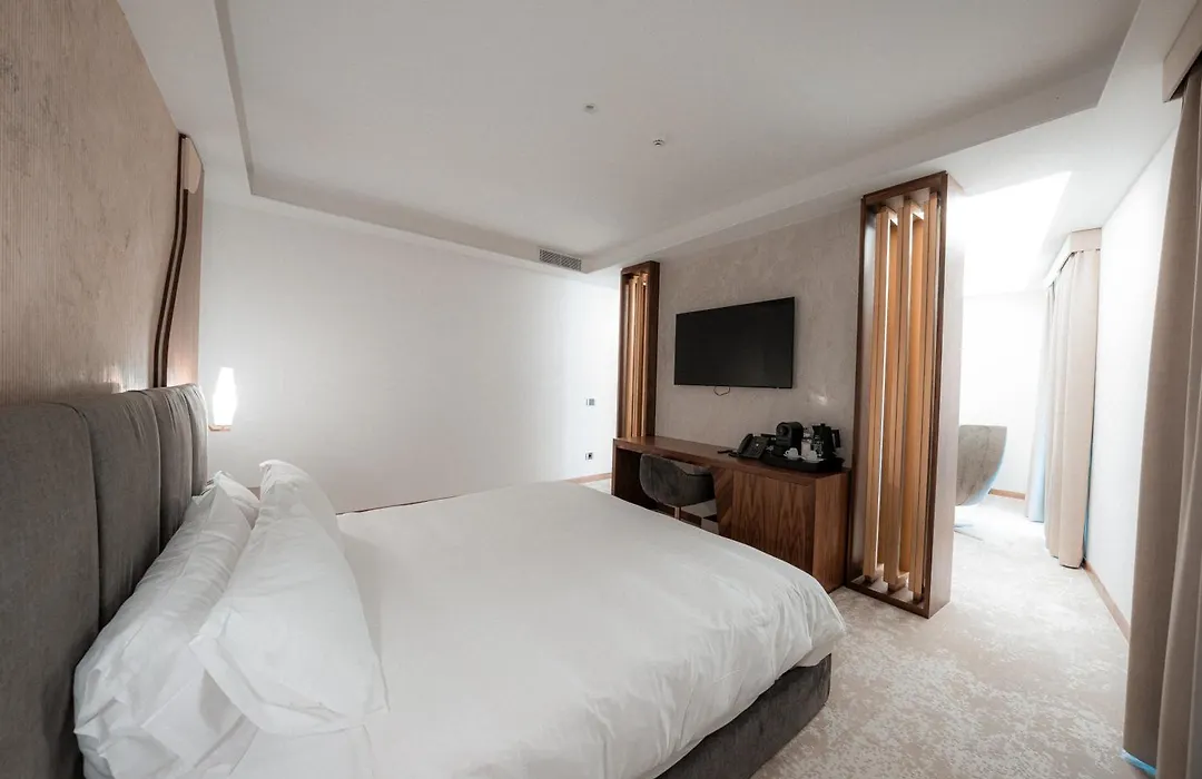 Hotel Via Veneto-1