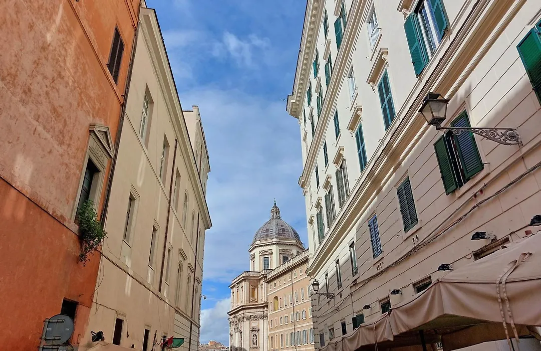 Domus Aurea Luxury Suites-1