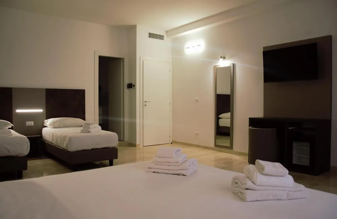 Domus Dea Roma By Trinita-1