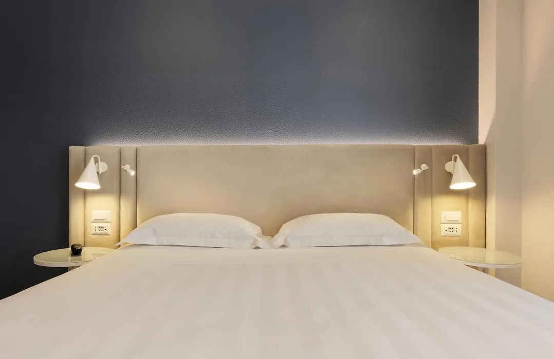 Adesso Hotel-1