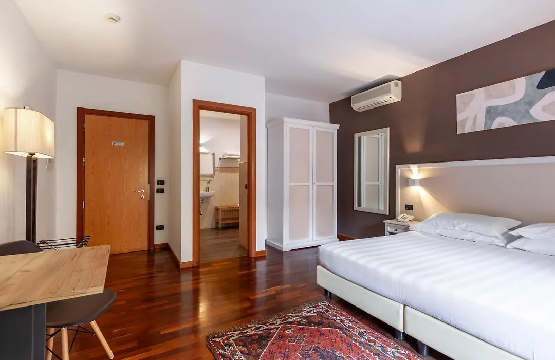 Inn Rome Rooms & Suites-1