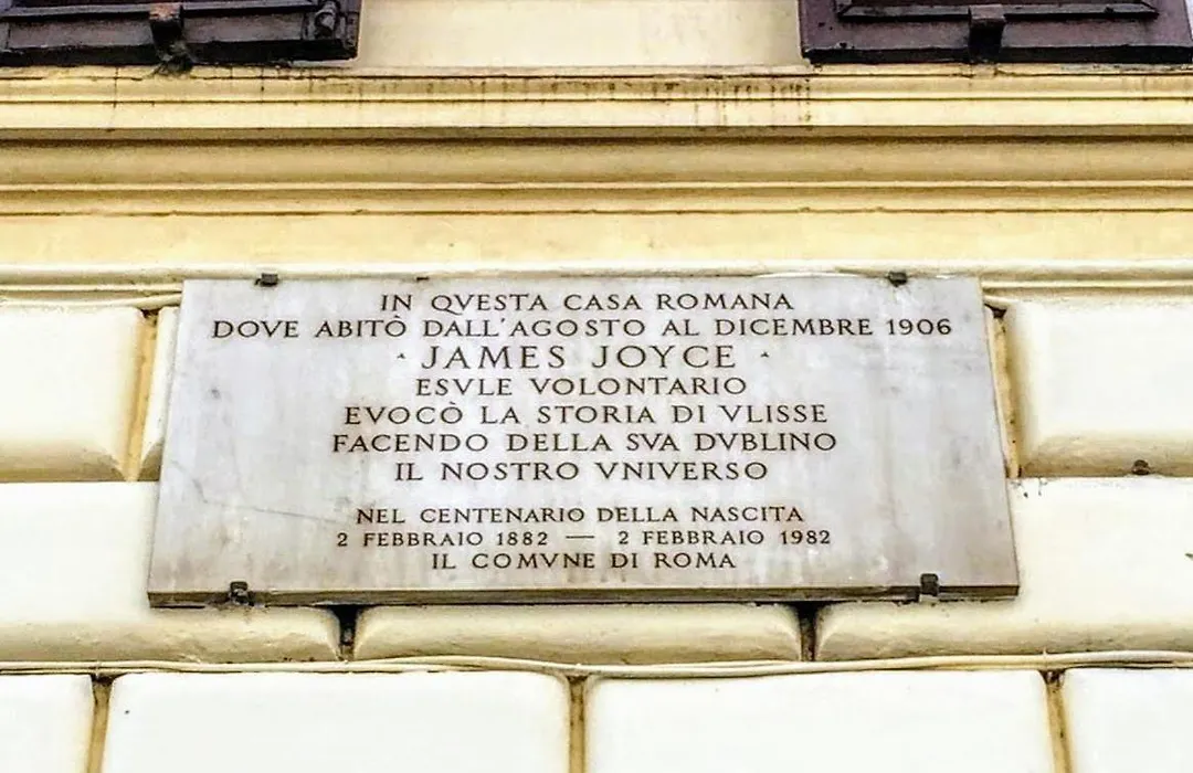 Gravina Suite Frattina-1