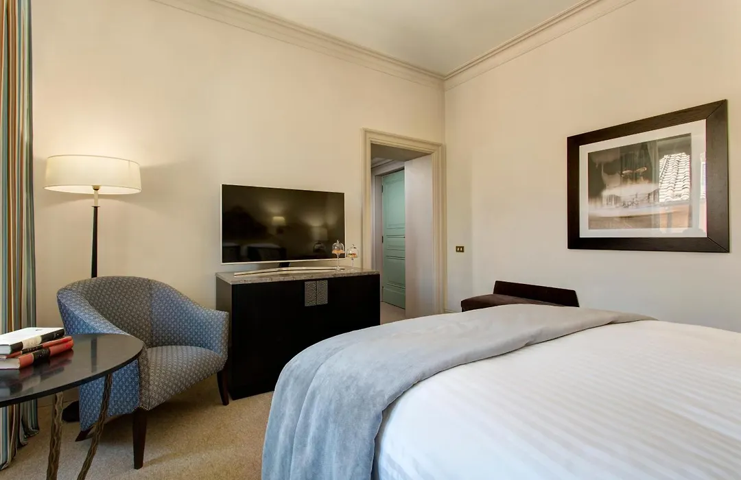 Rocco Forte Hotel De Russie-1