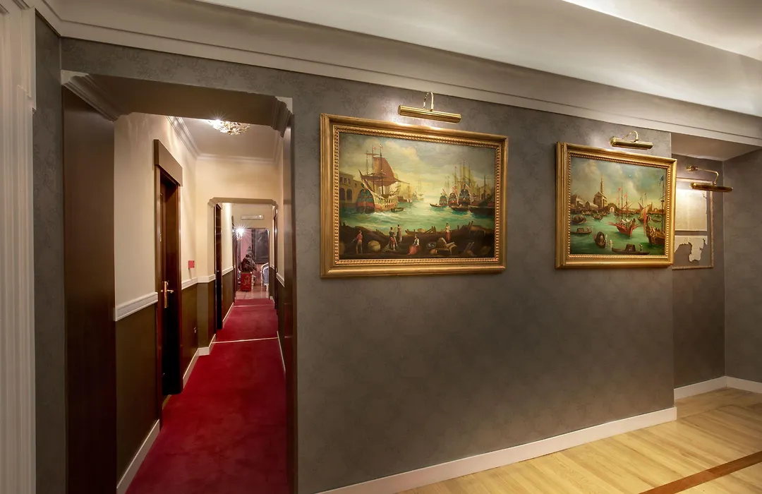 Residenza Frattina-1
