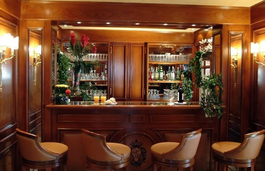 Hotel Champagne Palace-1