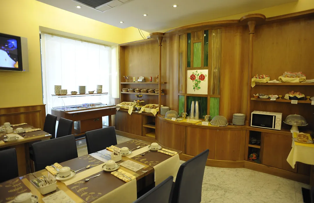 Hotel Camelia-1