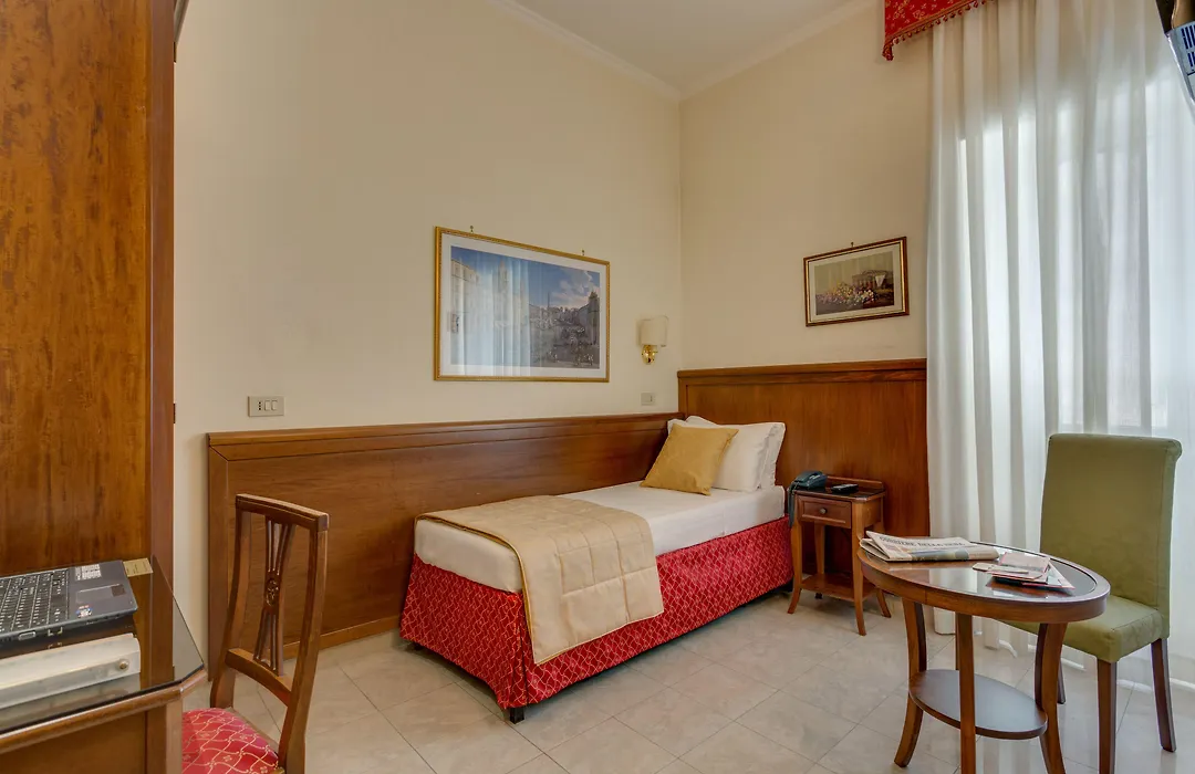 Hotel Silla-1