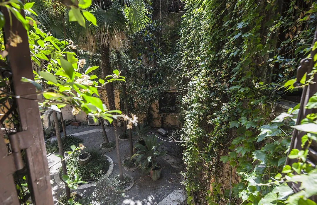 Town House Spagna-1