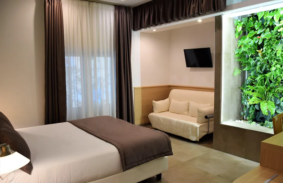 Hotel Paolo II-1